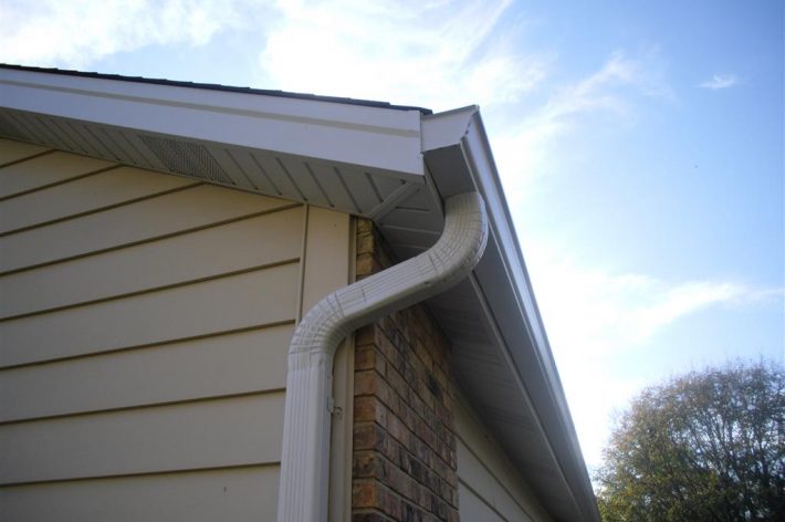 Seamless Gutters and Downspouts